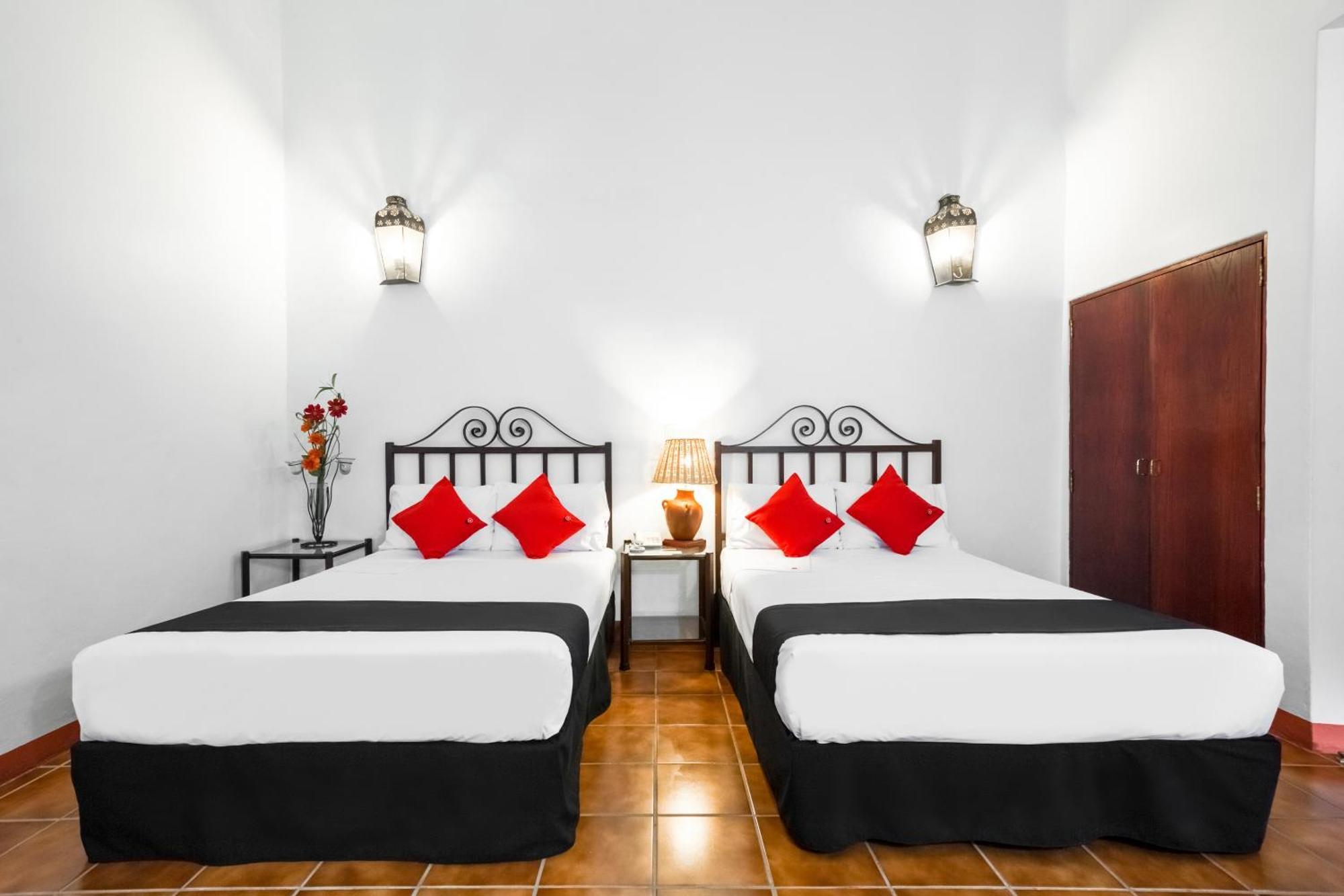 Capital O El Nito Posada Oaxaca Экстерьер фото